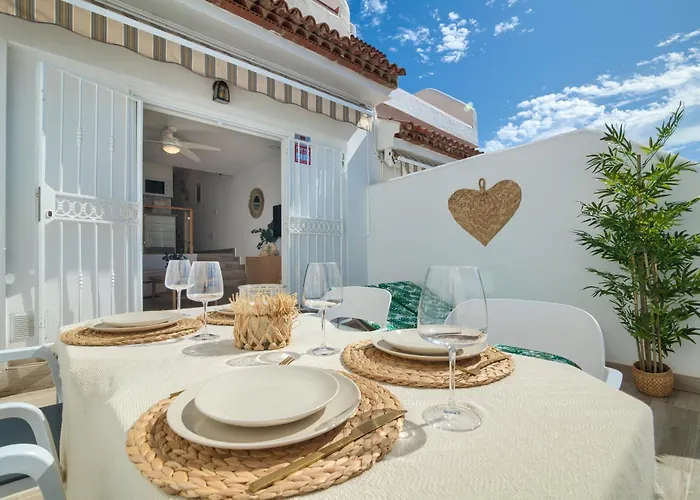 With Balcony - Sunny Holidays Tenerife Appartement