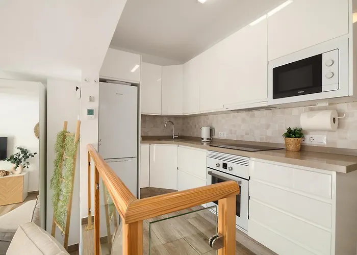 With Balcony - Sunny Holidays Tenerife Costa Adeje (Tenerife)