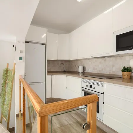 With Balcony - Sunny Holidays Tenerife Costa Adeje (Tenerife)